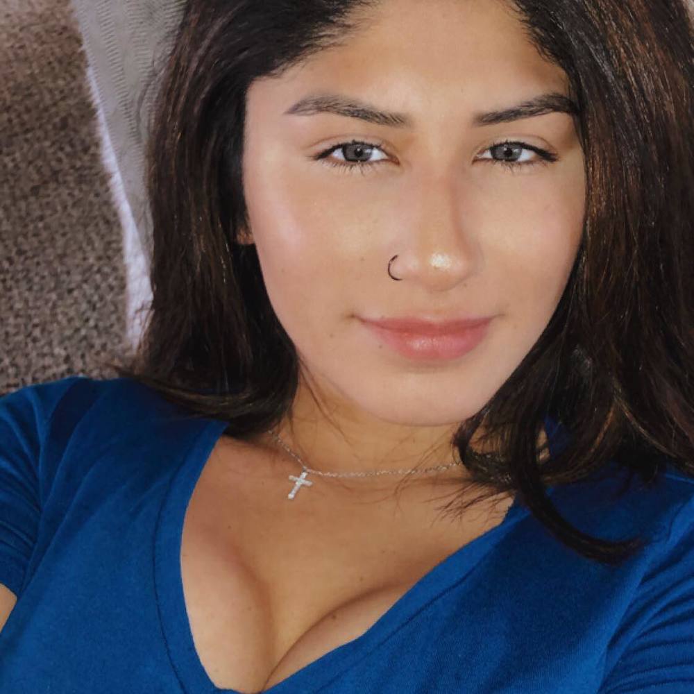 Meet your Posher, Destiny